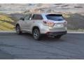 2016 Creme Brulee Mica Toyota Highlander XLE  photo #3