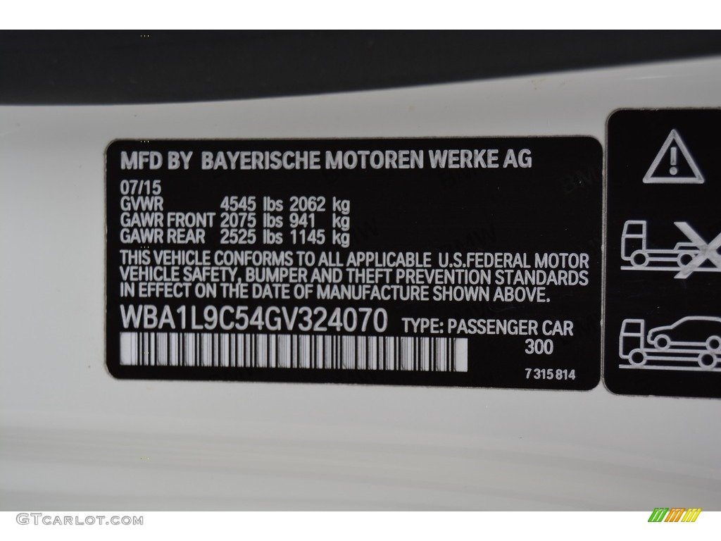 2016 2 Series Color Code 300 for Alpine White Photo #115615159