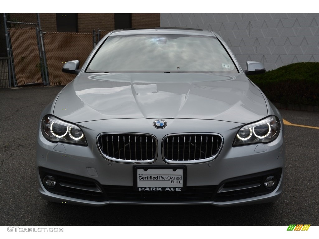 2016 5 Series 528i xDrive Sedan - Glacier Silver Metallic / Black photo #7