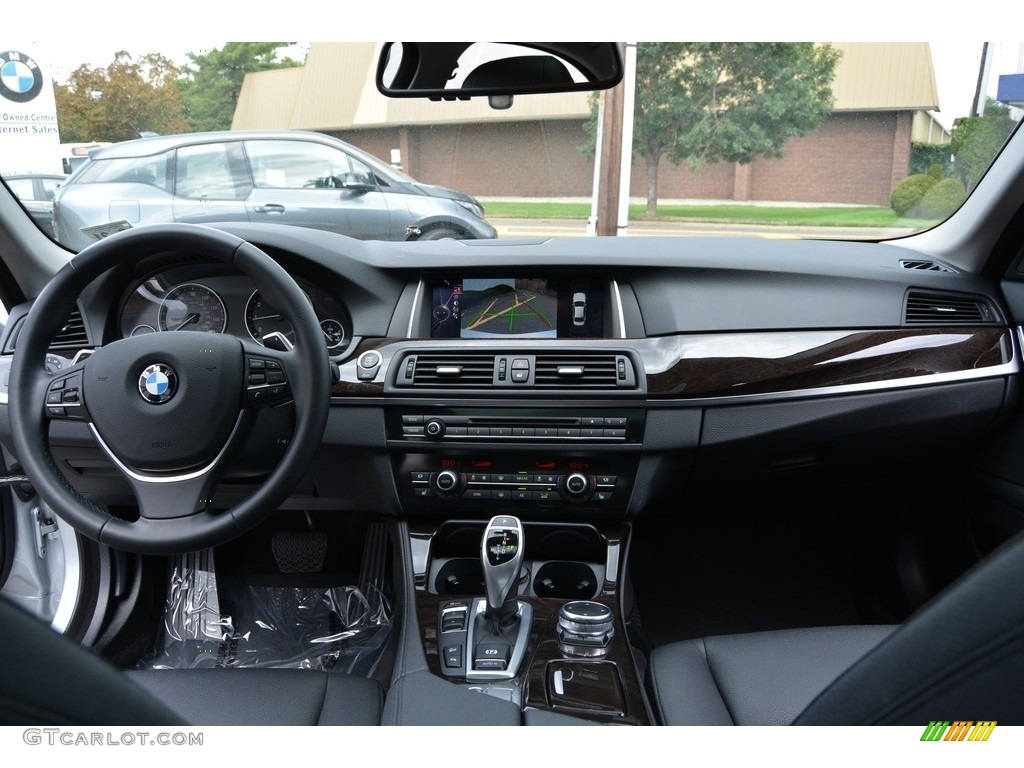 2016 5 Series 528i xDrive Sedan - Glacier Silver Metallic / Black photo #14