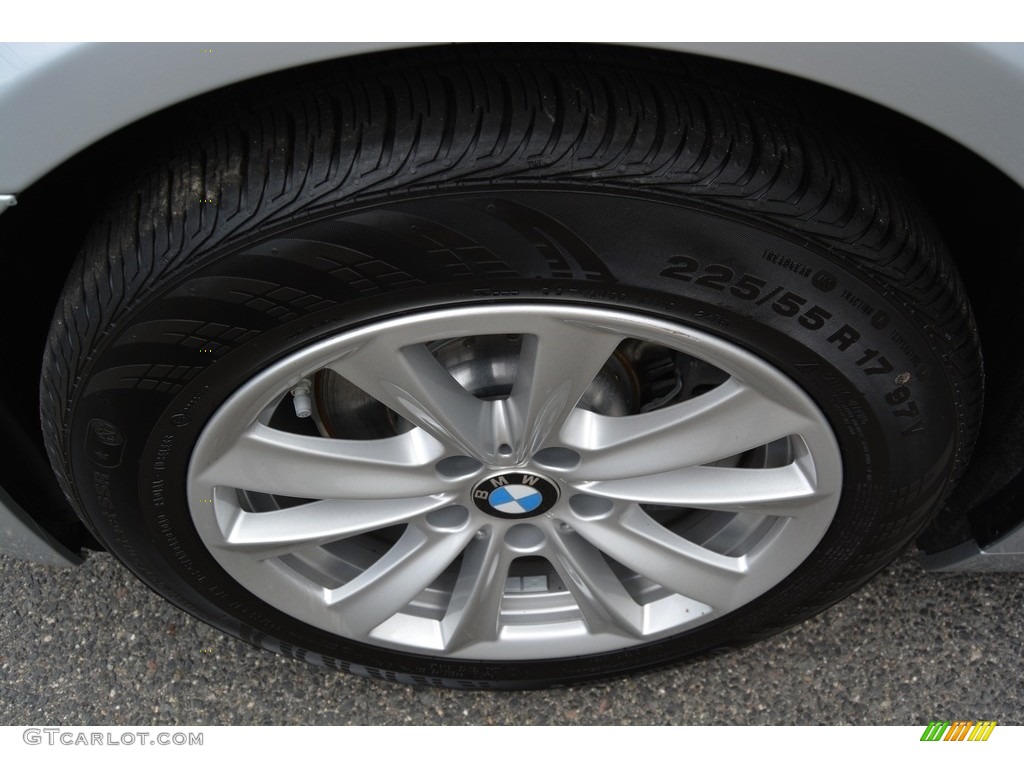 2016 5 Series 528i xDrive Sedan - Glacier Silver Metallic / Black photo #32