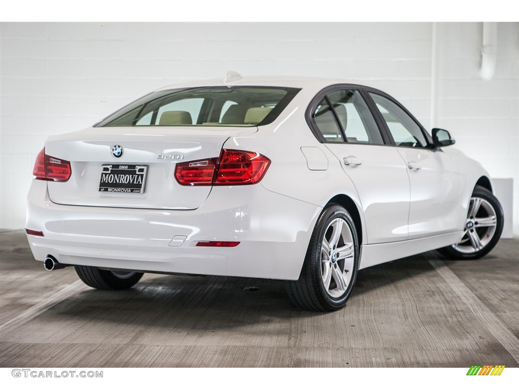 2013 3 Series 320i Sedan - Alpine White / Venetian Beige photo #15