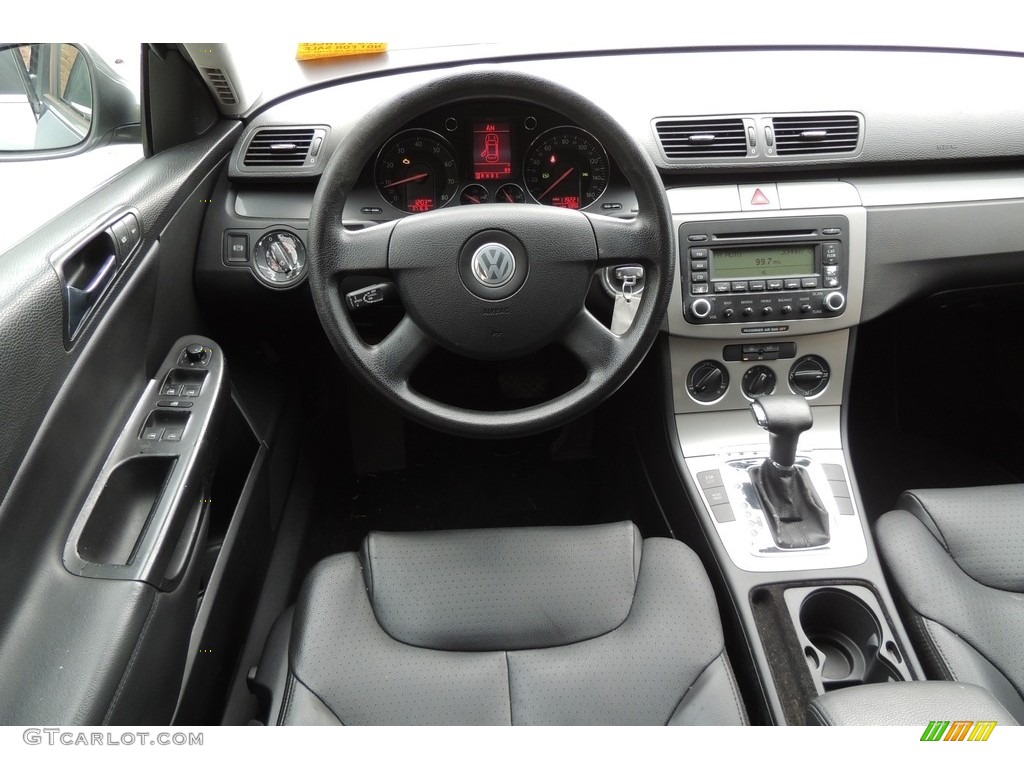 2007 Passat 2.0T Wagon - United Grey Metallic / Black photo #13