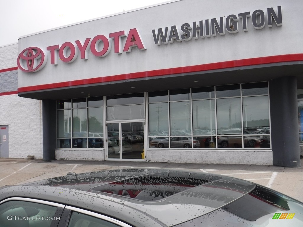 2014 Camry XLE - Cypress Pearl / Ivory photo #4