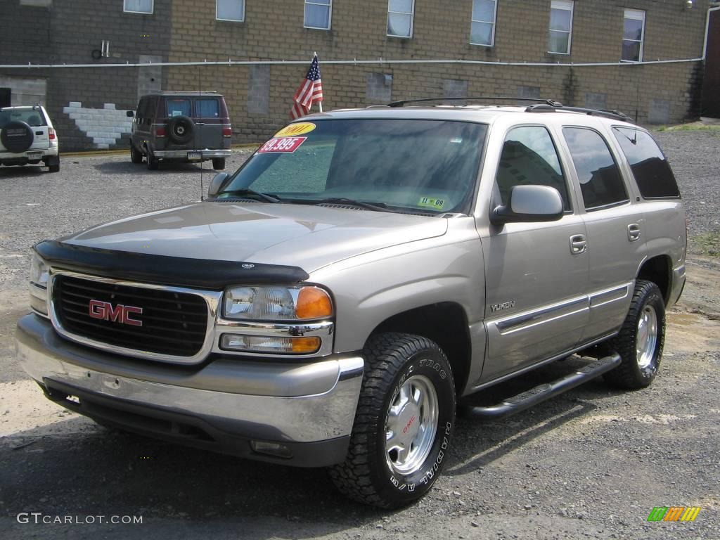 2001 Yukon SLE 4x4 - Pewter Metallic / Neutral Tan/Shale photo #2