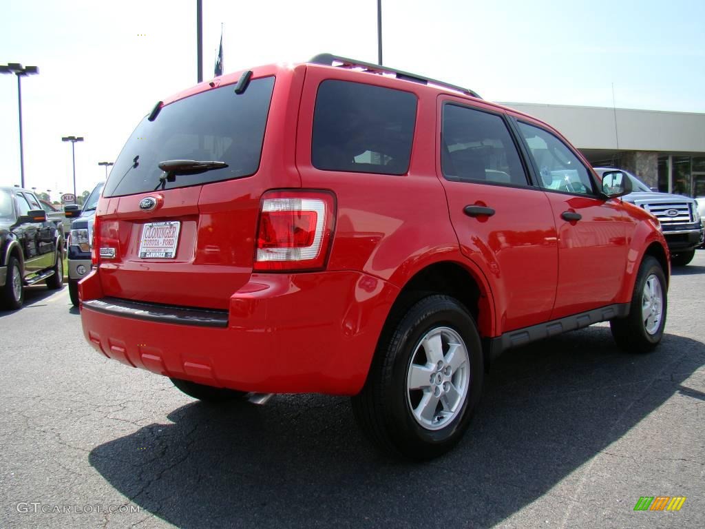 2009 Escape XLT V6 - Torch Red / Charcoal photo #3