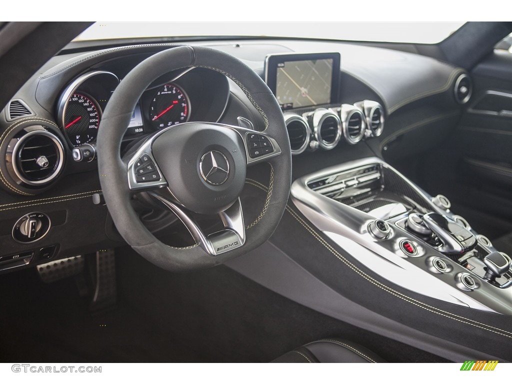 2016 Mercedes-Benz AMG GT S Coupe Black Dashboard Photo #115628538