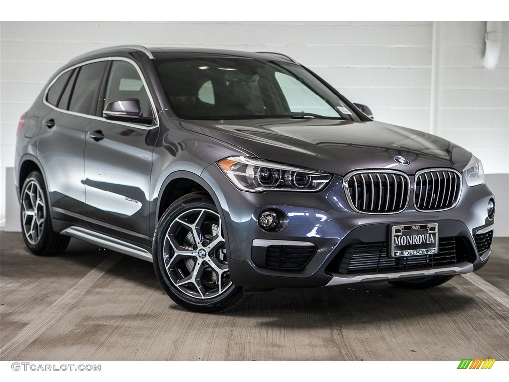 2017 X1 sDrive28i - Mineral Grey Metallic / Black photo #12