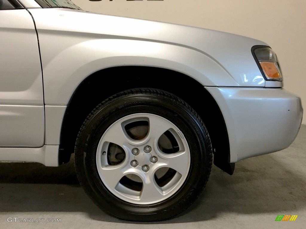 2004 Forester 2.5 XS - Platinum Silver Metallic / Gray photo #31