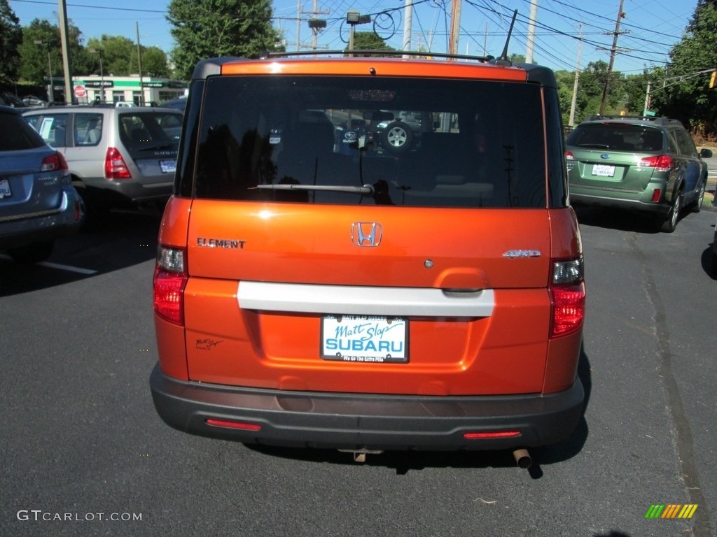 2011 Element EX 4WD - Citrus Fire Metallic / Gray photo #8