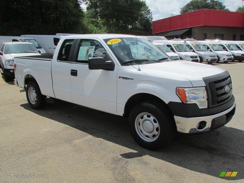 2010 F150 XL SuperCab - Oxford White / Medium Stone photo #4