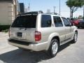 2001 Tuscan Beige Metallic Infiniti QX4   photo #4