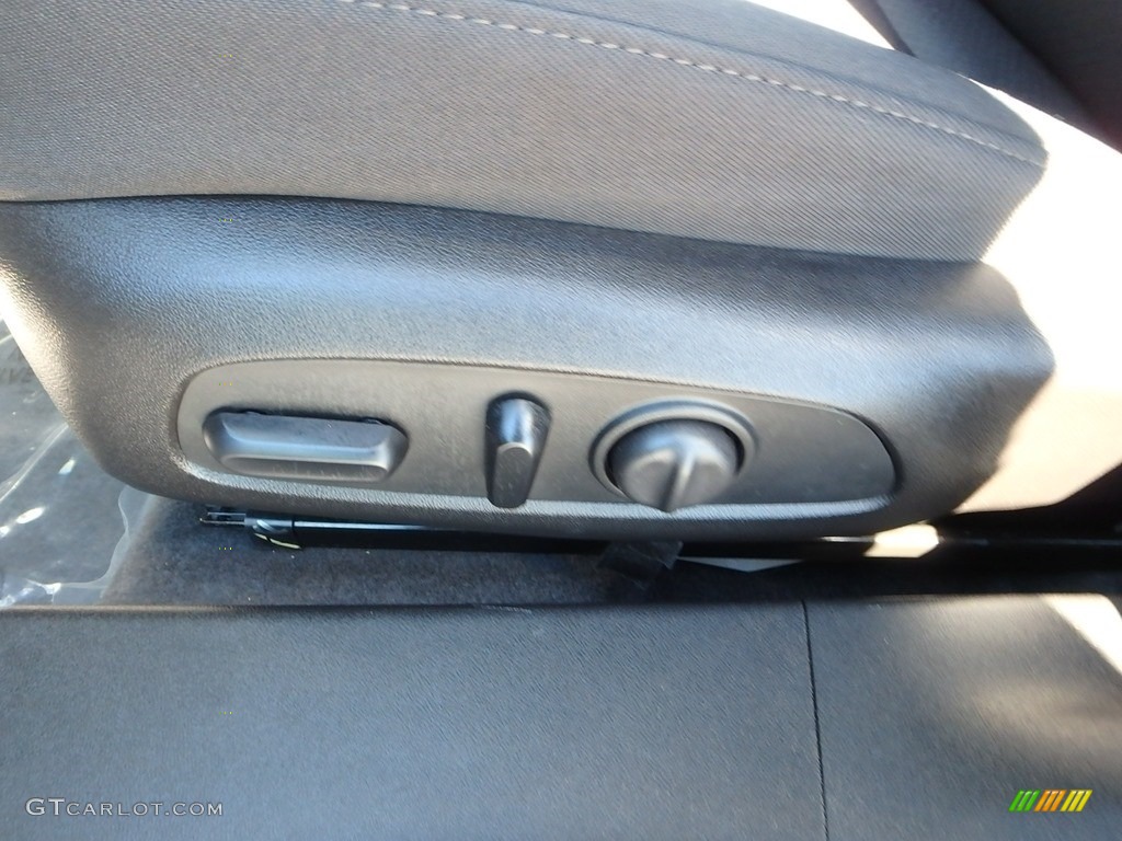 2016 Malibu LT - Mosaic Black Metallic / Jet Black photo #26