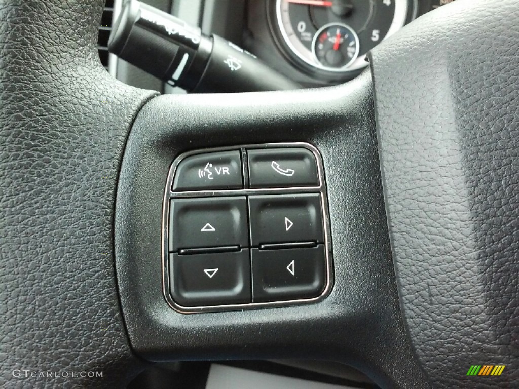 2017 Ram 5500 Tradesman Crew Cab 4x4 Chassis Controls Photo #115647527