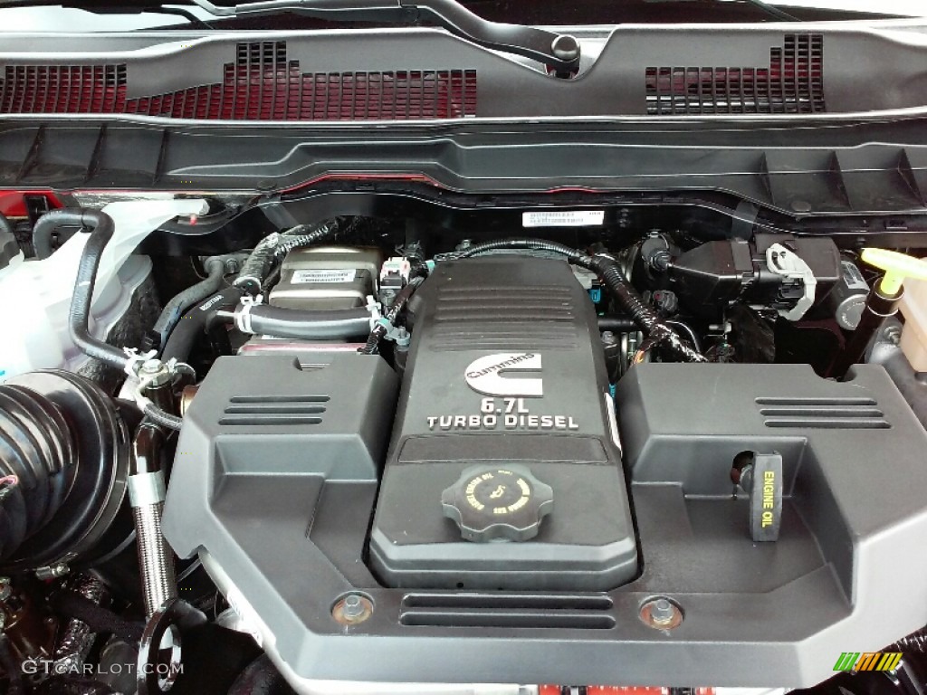 2017 Ram 5500 Tradesman Crew Cab 4x4 Chassis 6.7 Liter OHV 24-Valve Cummins Turbo-Diesel Inline 6 Cylinder Engine Photo #115647878
