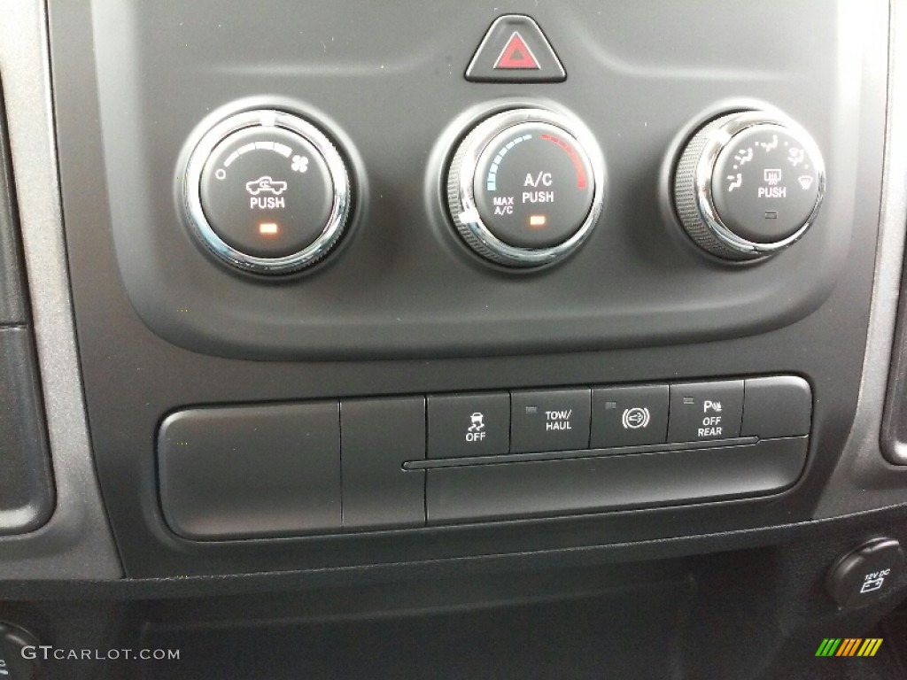2017 Ram 2500 Tradesman Crew Cab 4x4 Controls Photo #115649174