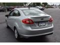 Ingot Silver Metallic - Fiesta SE Sedan Photo No. 7