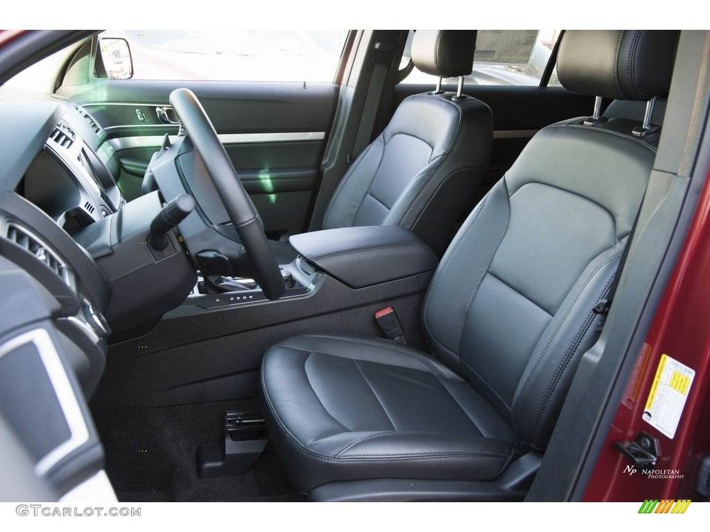 2017 Ford Explorer XLT 4WD Front Seat Photo #115651649