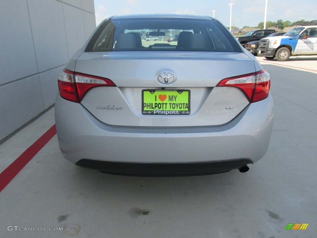 2016 Corolla LE - Classic Silver Metallic / Ash photo #5