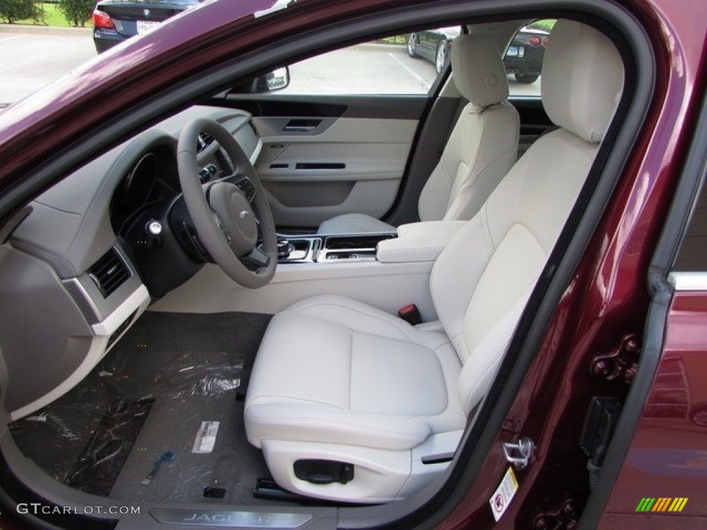 Light Oyster Interior 2017 Jaguar XF 35t Premium Photo #115658000