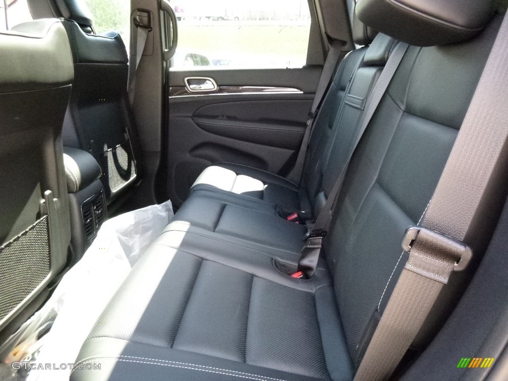 Black Interior 2017 Jeep Grand Cherokee Overland 4x4 Photo #115658681