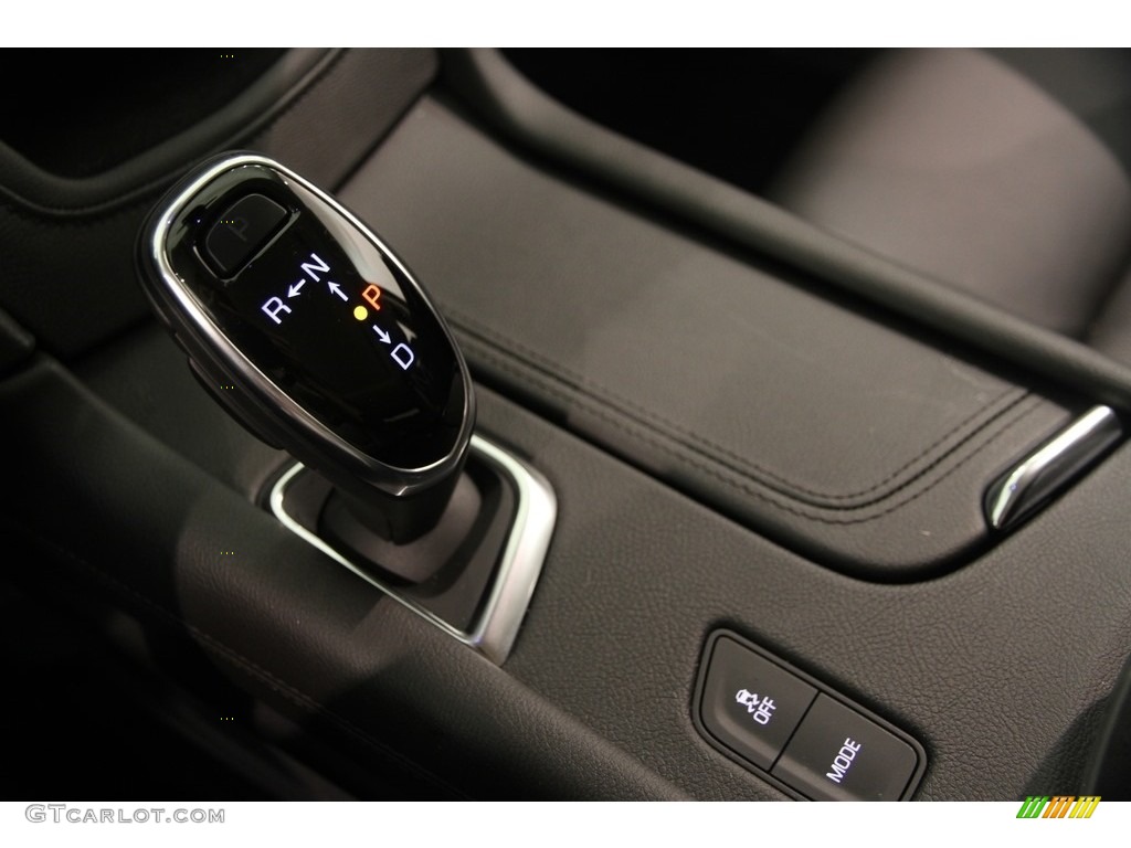 2017 Cadillac XT5 Premium Luxury 8 Speed Automatic Transmission Photo #115659101