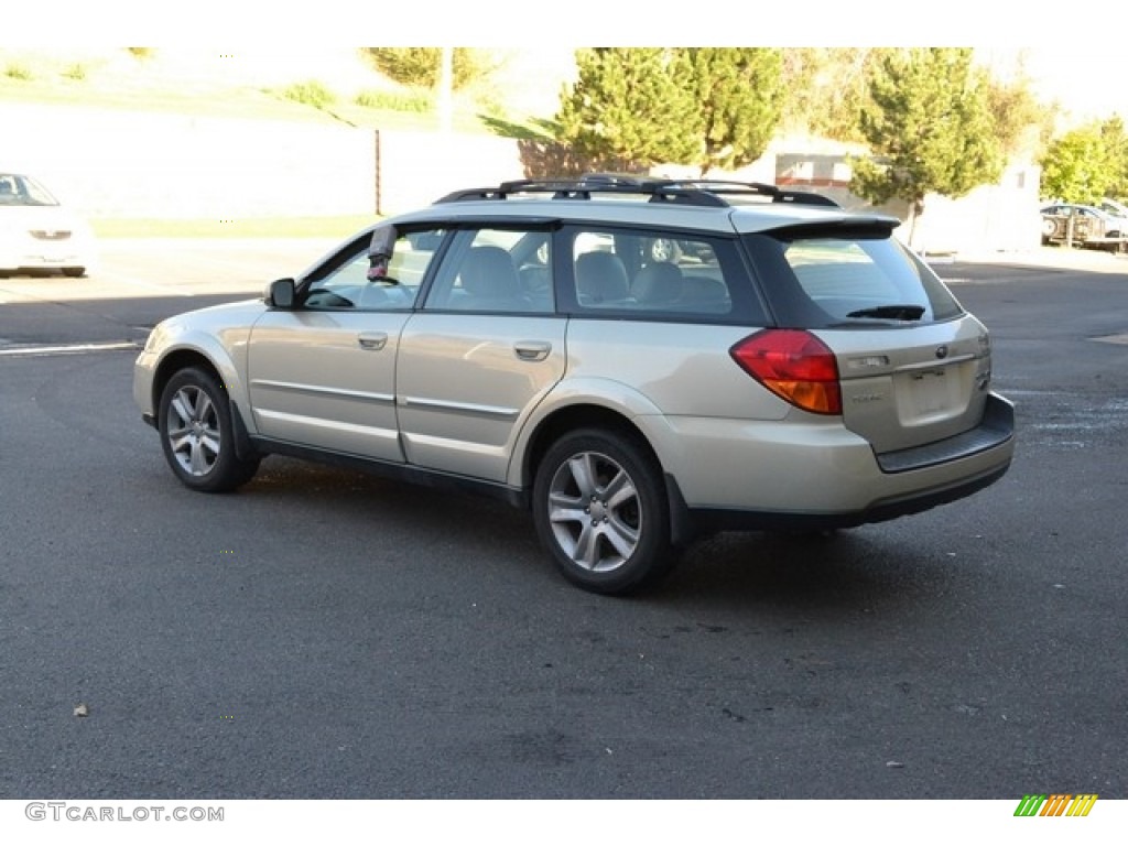 2006 Outback 3.0 R L.L.Bean Edition Wagon - Champagne Gold Opalescent / Taupe photo #4