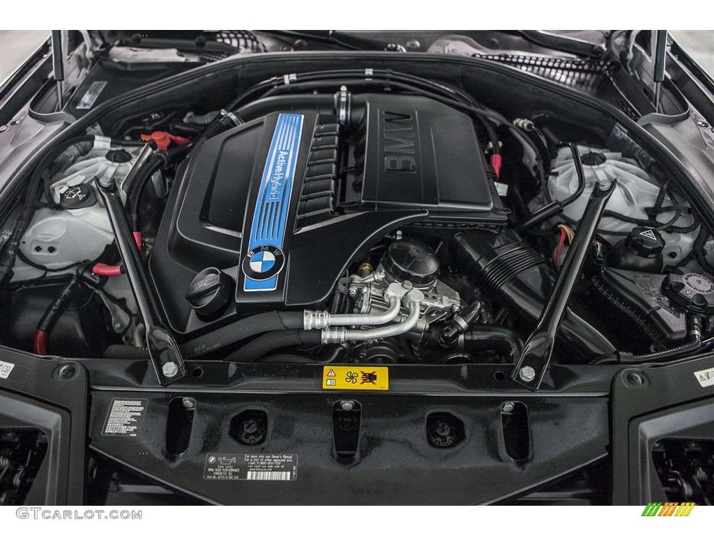 2013 5 Series ActiveHybrid 5 - Titanium Silver Metallic / Black photo #9