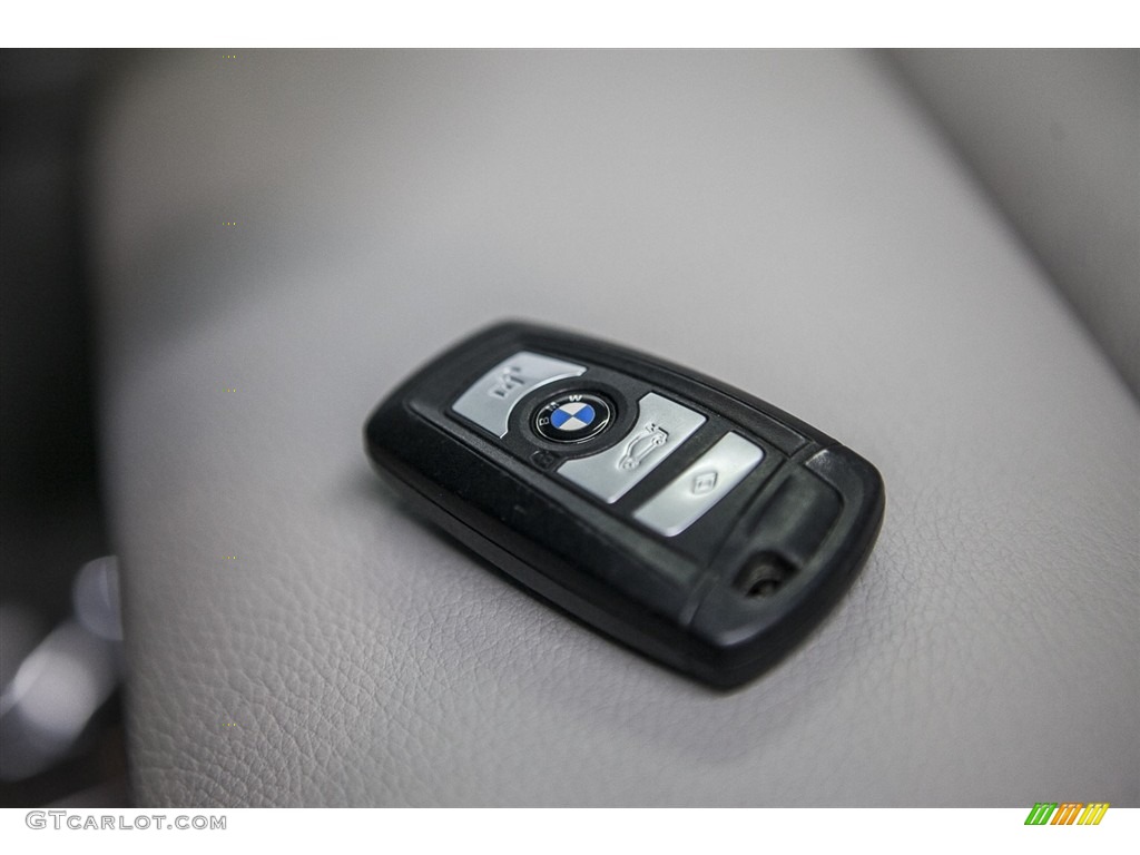 2013 5 Series ActiveHybrid 5 - Titanium Silver Metallic / Black photo #11