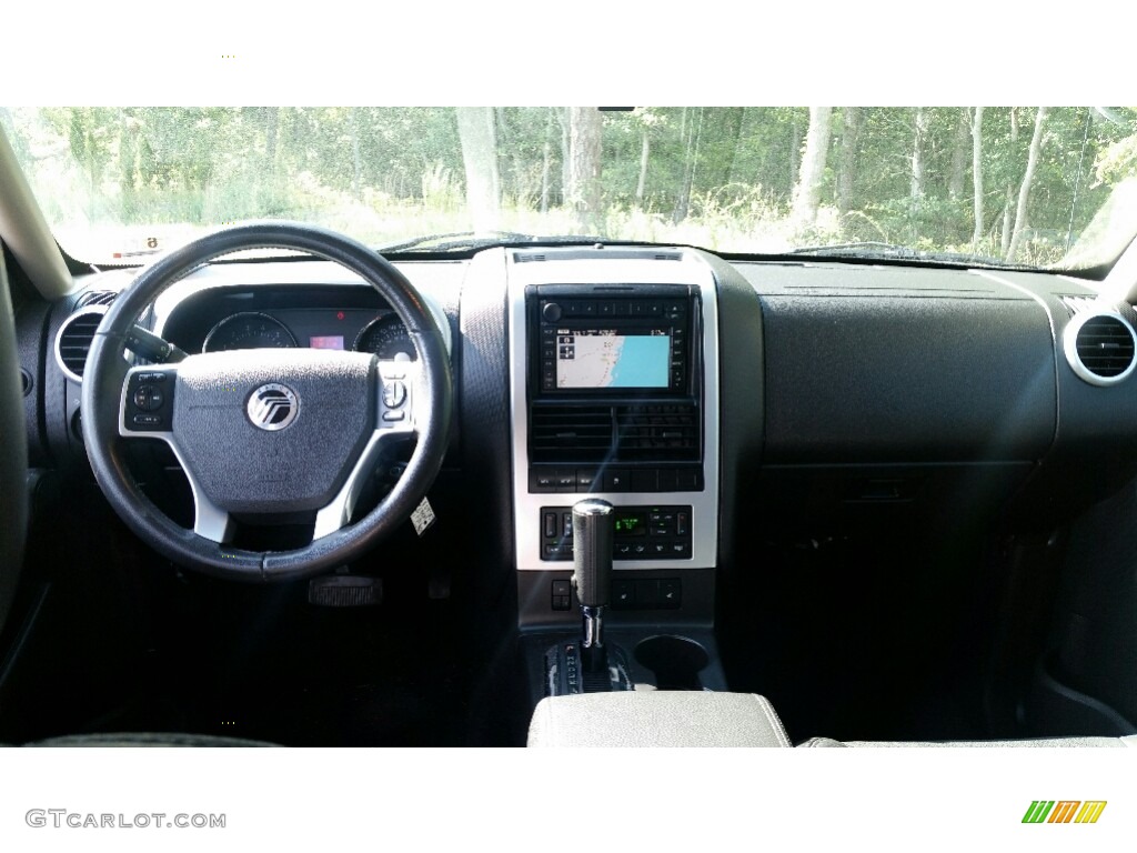 2007 Mountaineer Premier AWD - Black / Charcoal Black photo #5