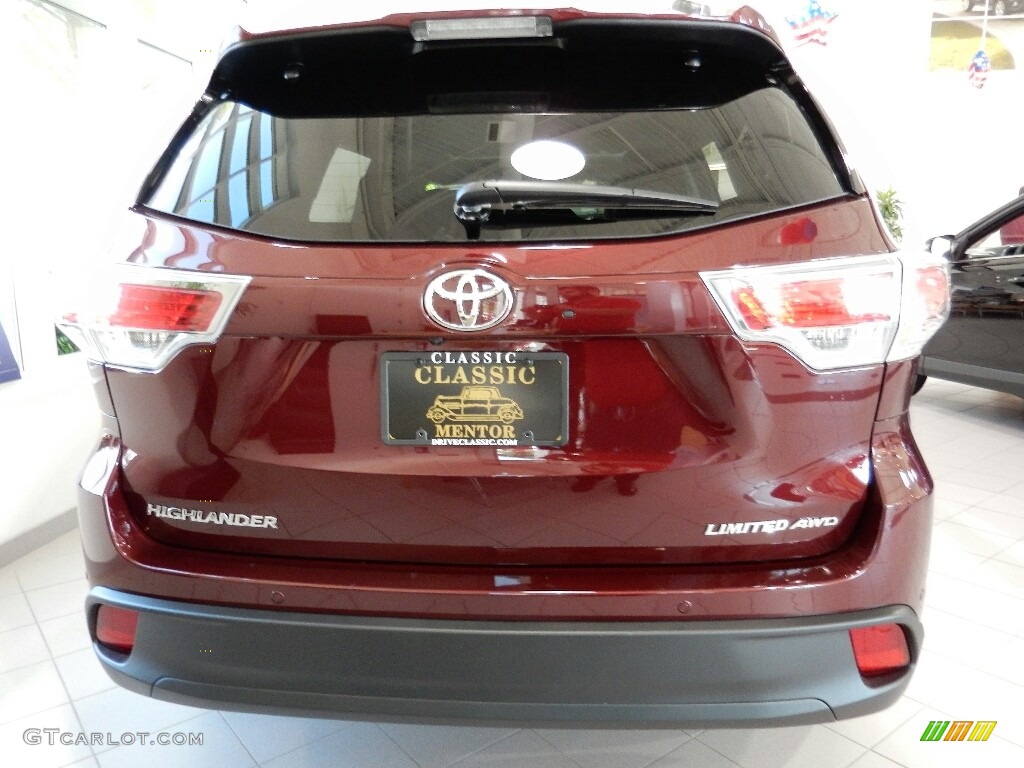 2016 Highlander Limited AWD - Ooh La La Rouge Mica / Black photo #5
