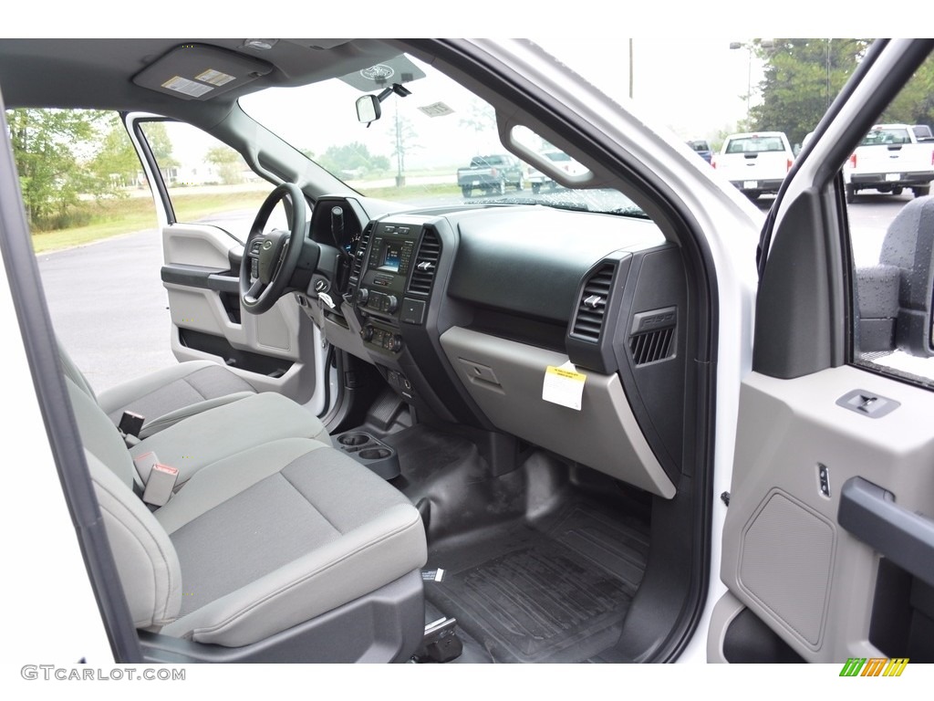 2016 F150 XL Regular Cab - Oxford White / Medium Earth Gray photo #24