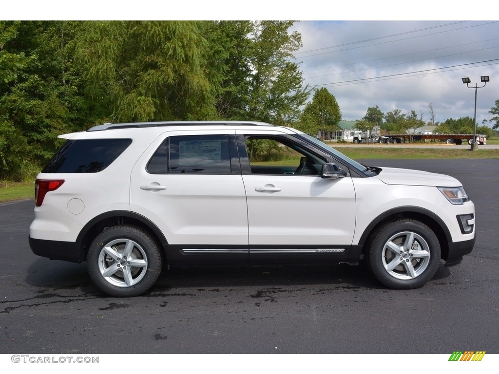 2017 Explorer XLT - White Platinum / Medium Light Camel photo #2