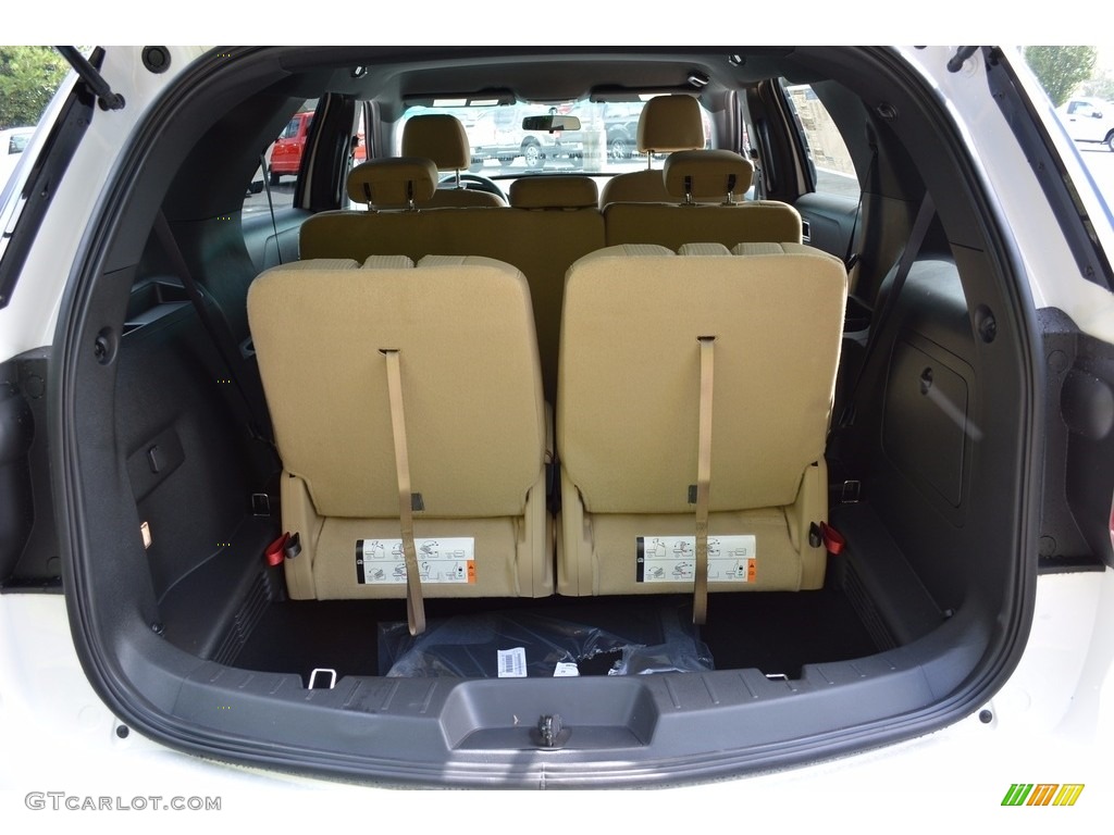 2017 Explorer XLT - White Platinum / Medium Light Camel photo #6