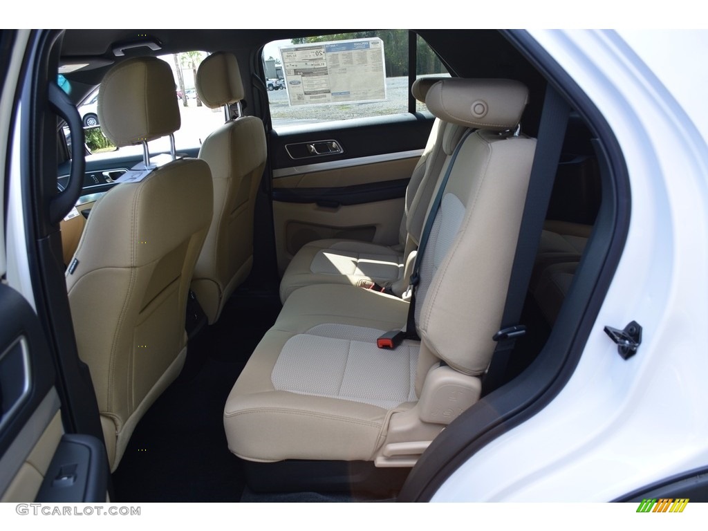 2017 Explorer XLT - White Platinum / Medium Light Camel photo #25