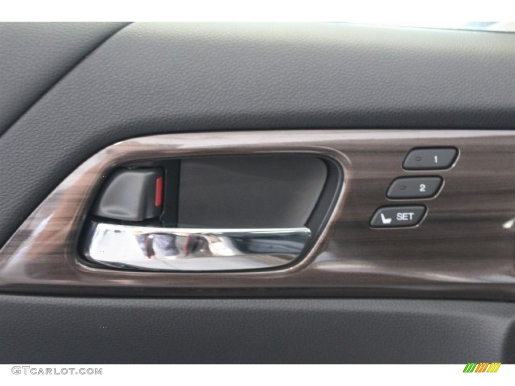 2017 Honda Accord Hybrid Touring Sedan Controls Photo #115679932