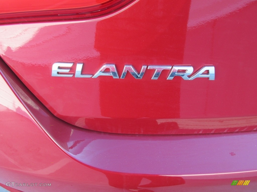 2016 Elantra GT  - Scarlet Red Pearl / Black photo #14