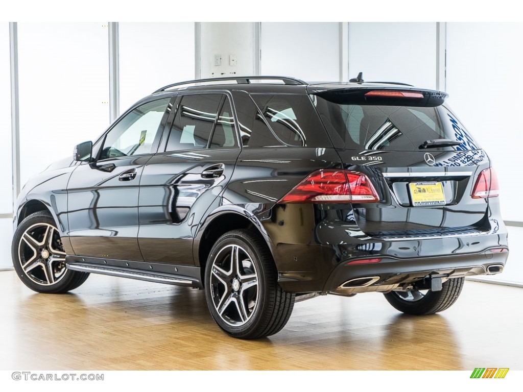 2017 GLE 350 4Matic - Obsidian Black Metallic / Porcelain/Black photo #3
