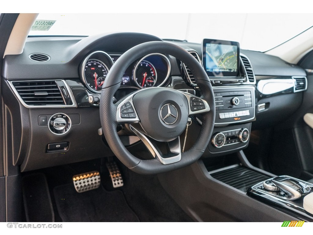 2017 Mercedes-Benz GLE 350 4Matic Porcelain/Black Dashboard Photo #115681369