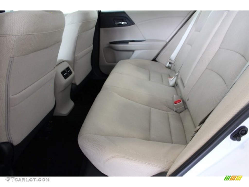 2017 Honda Accord EX Sedan Rear Seat Photo #115681630