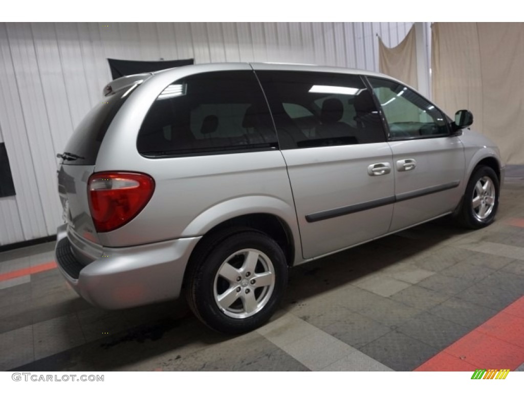 2006 Caravan SXT - Bright Silver Metallic / Medium Slate Gray photo #7