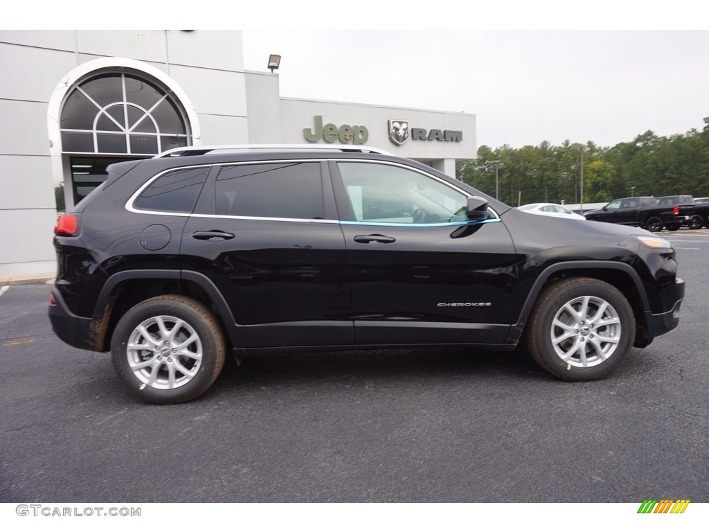 Diamond Black Crystal Pearl 2017 Jeep Cherokee Latitude Exterior Photo #115689817