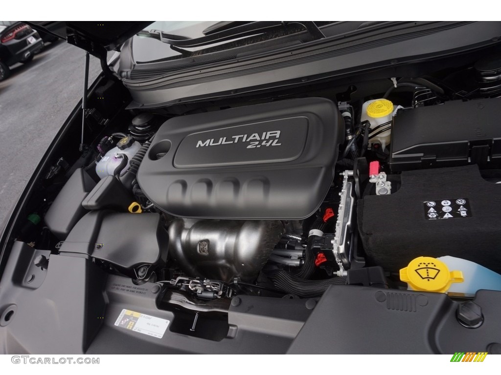 2017 Jeep Cherokee Latitude 2.4 Liter DOHC 16-Valve VVT 4 Cylinder Engine Photo #115689898