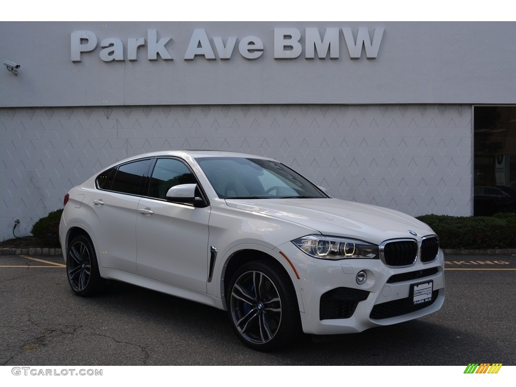 Alpine White BMW X6 M