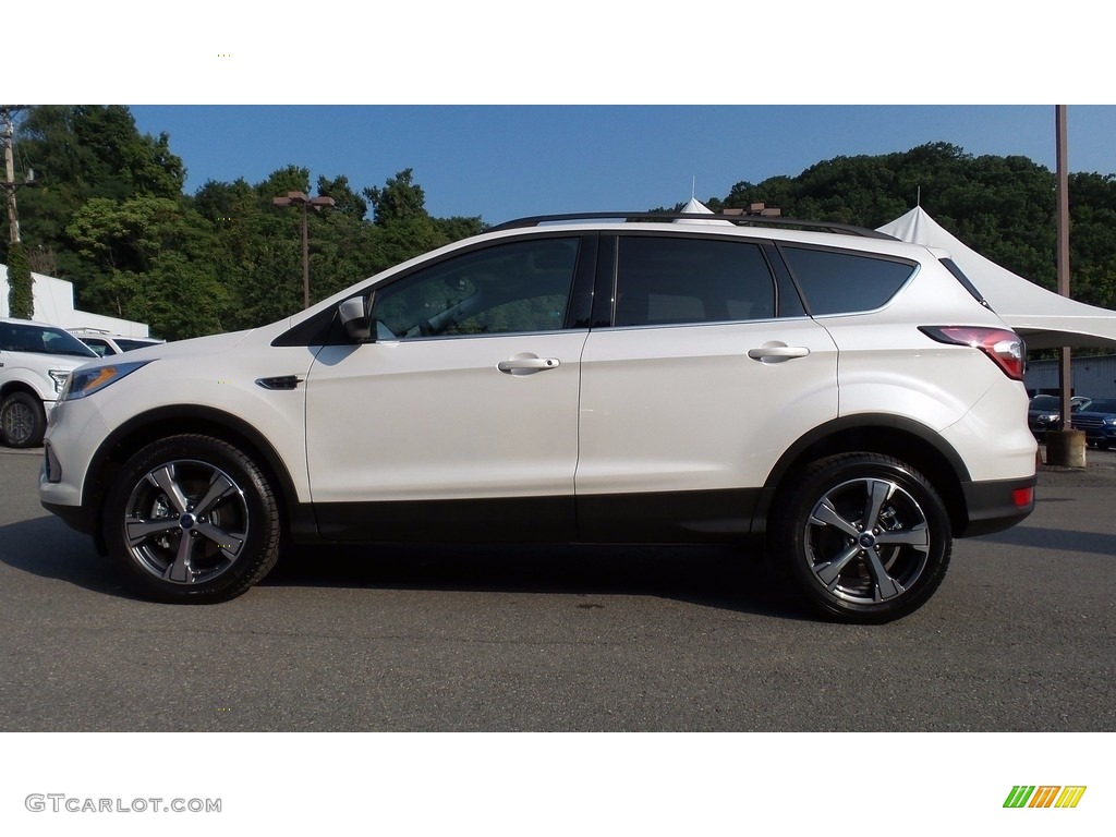 2017 Escape SE 4WD - Oxford White / Charcoal Black photo #1