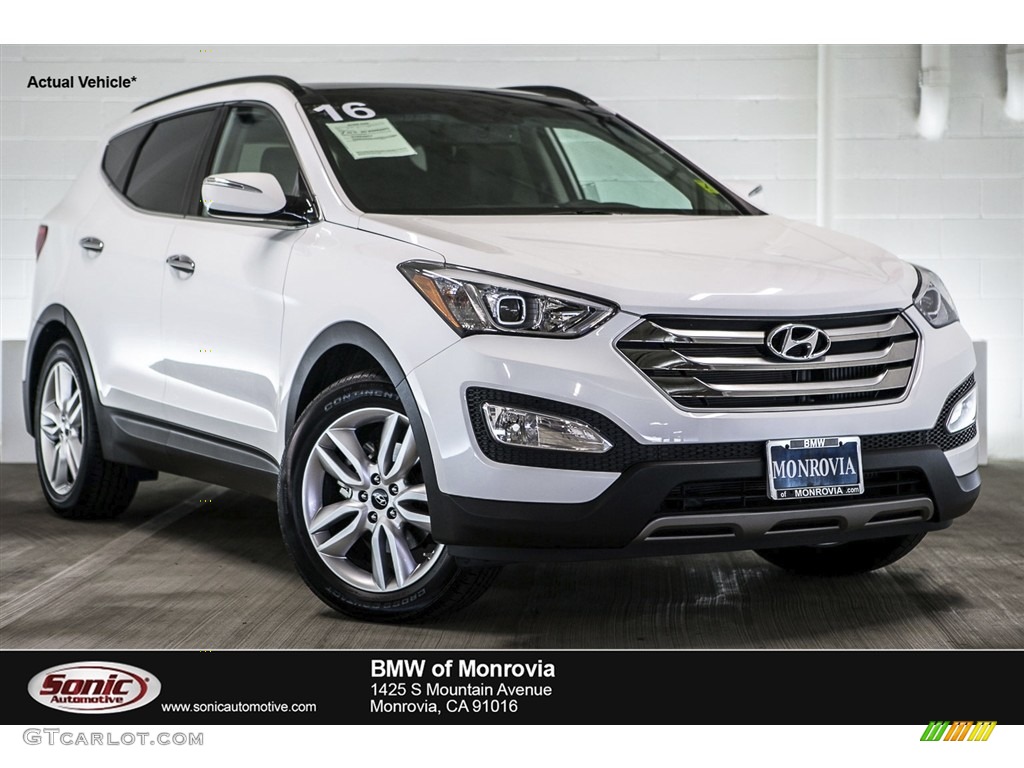 Frost White Pearl Hyundai Santa Fe Sport T Photo