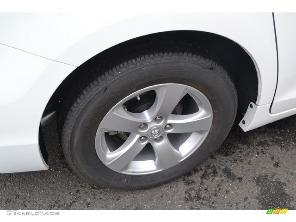 2017 Toyota Sienna L Wheel Photo #115700634