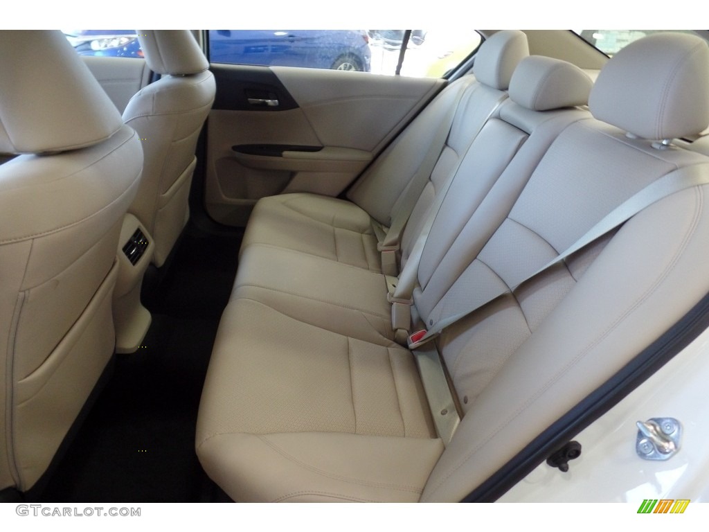 2017 Honda Accord EX-L Sedan Rear Seat Photo #115707105