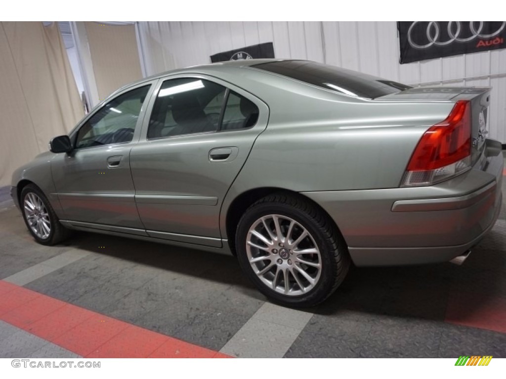 2007 S60 2.5T - Willow Green Metallic / Beige photo #11