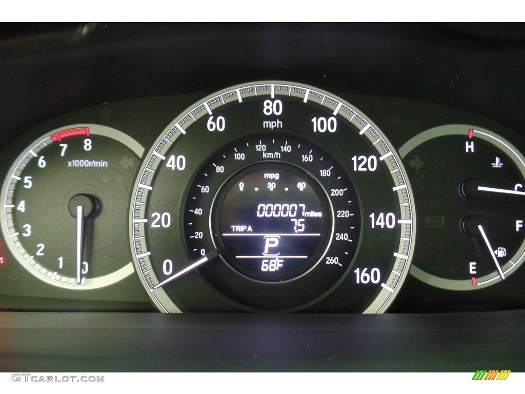 2017 Honda Accord EX Sedan Gauges Photos